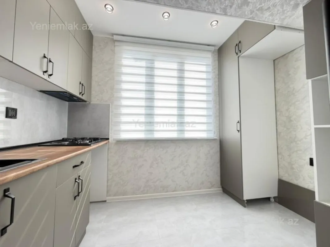 Satılır 3 otaqlı köhnə tikili 60 m²