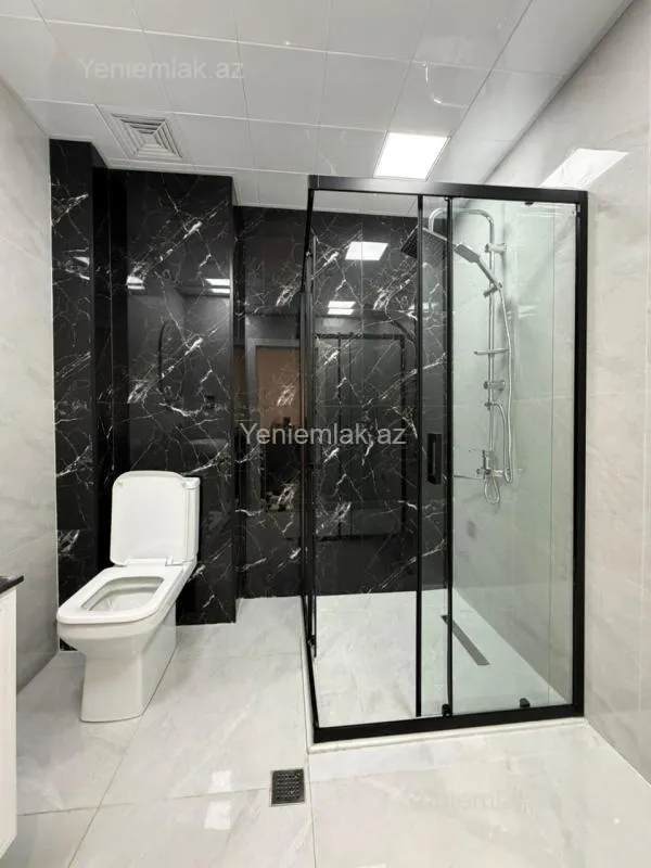 Satılır 3 otaqlı köhnə tikili 60 m²