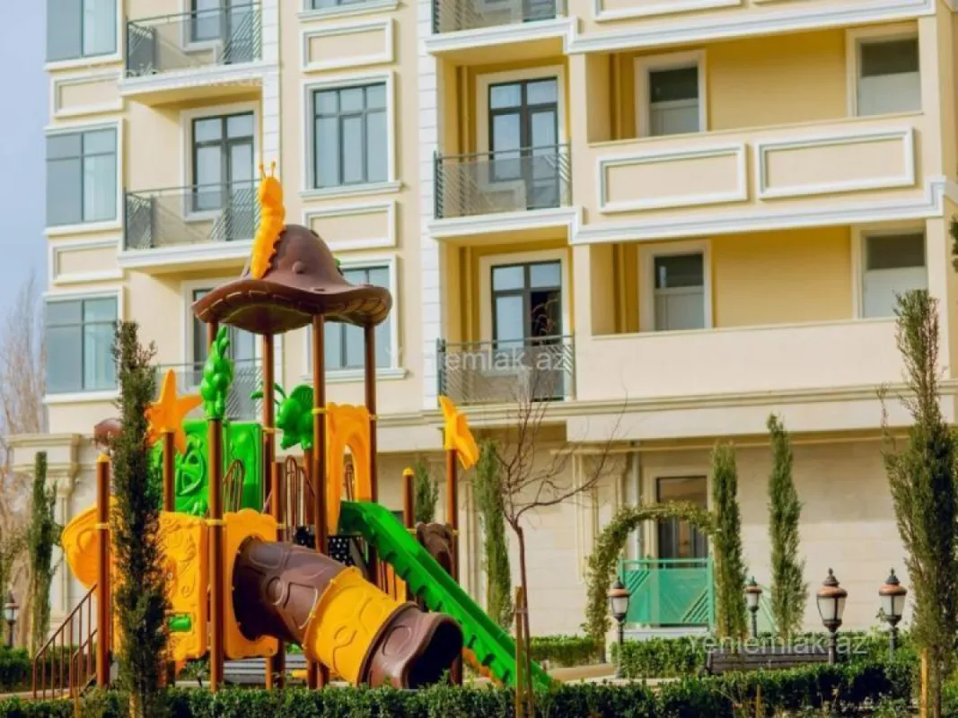 Satılır 3 otaqlı yeni tikili 120 m²