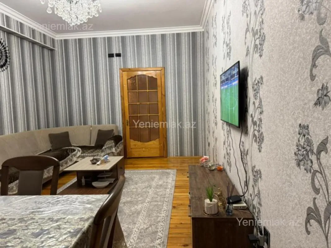 Satılır 2 otaqlı yeni tikili 60 m²