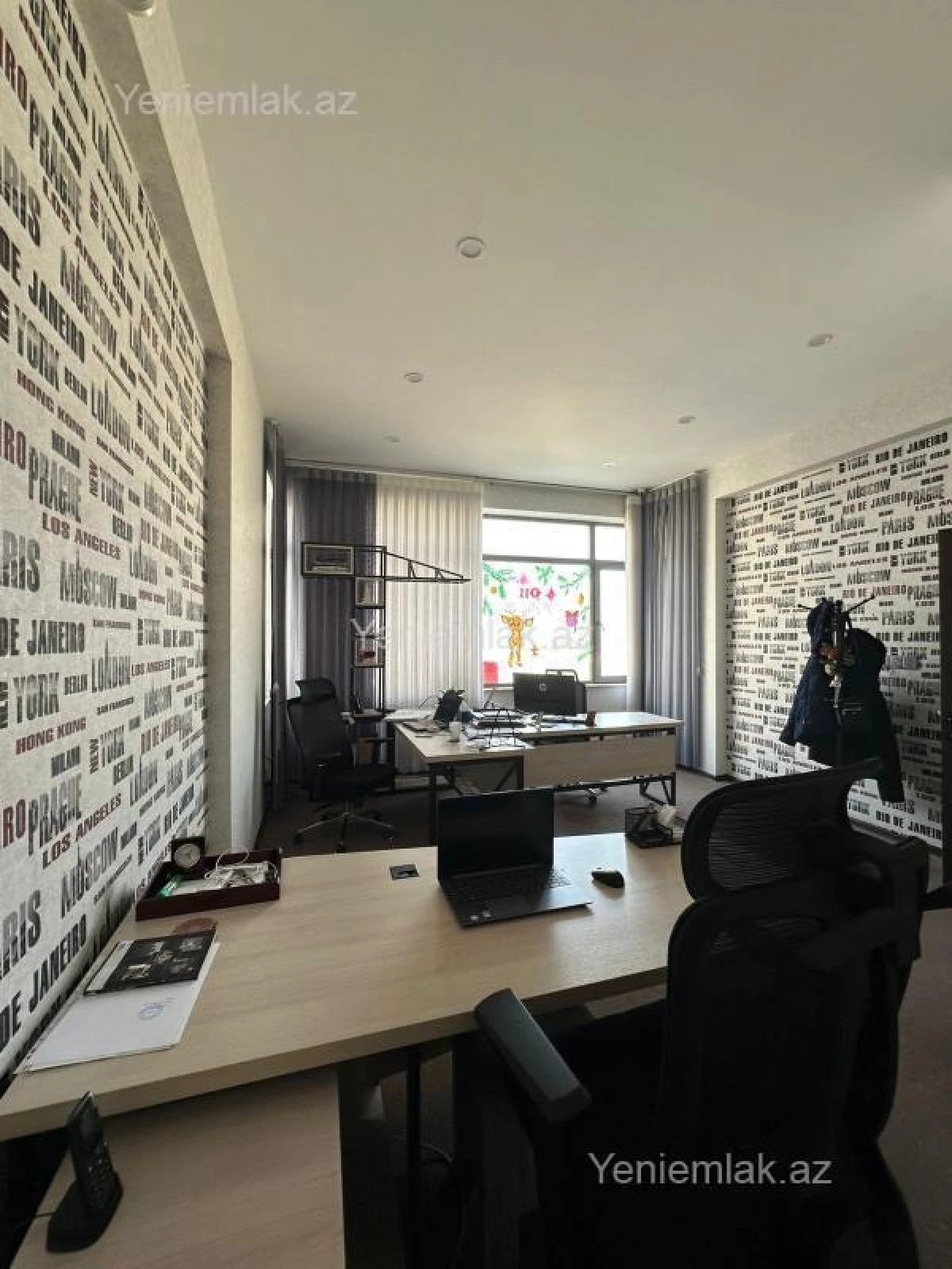 Satılır 4 otaqlı ofis 171 m²