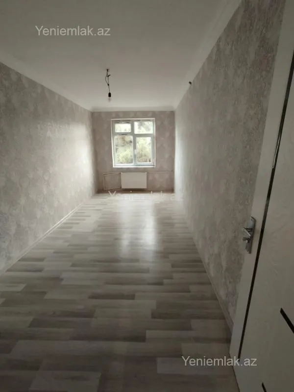 Satılır 3 otaqlı köhnə tikili 70 m²