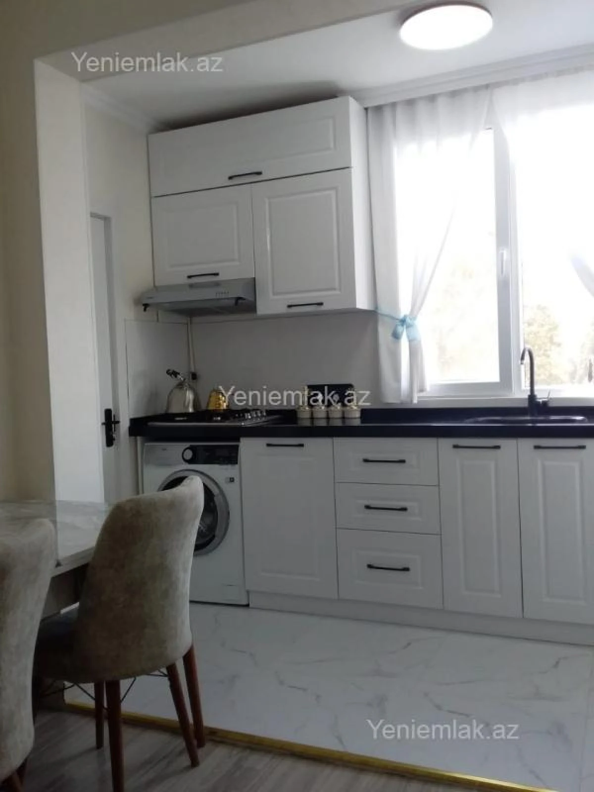 Satılır 3 otaqlı köhnə tikili 55 m²