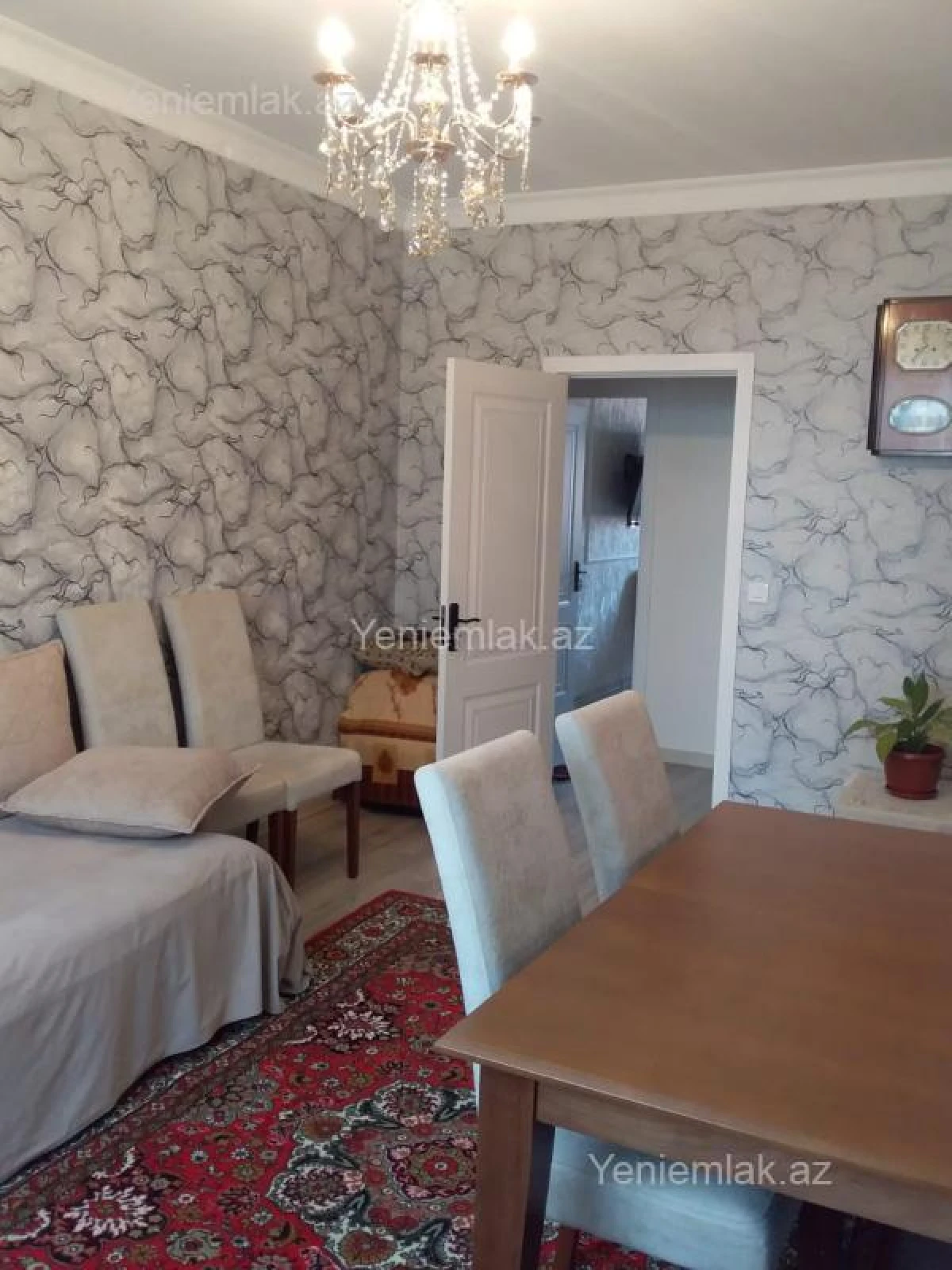 Satılır 3 otaqlı köhnə tikili 55 m²