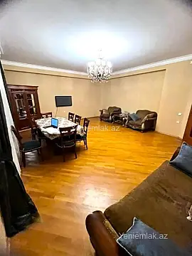 Satılır 4 otaqlı yeni tikili 200 m²