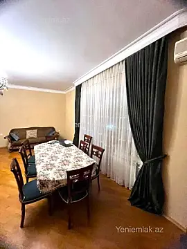 Satılır 4 otaqlı yeni tikili 200 m²
