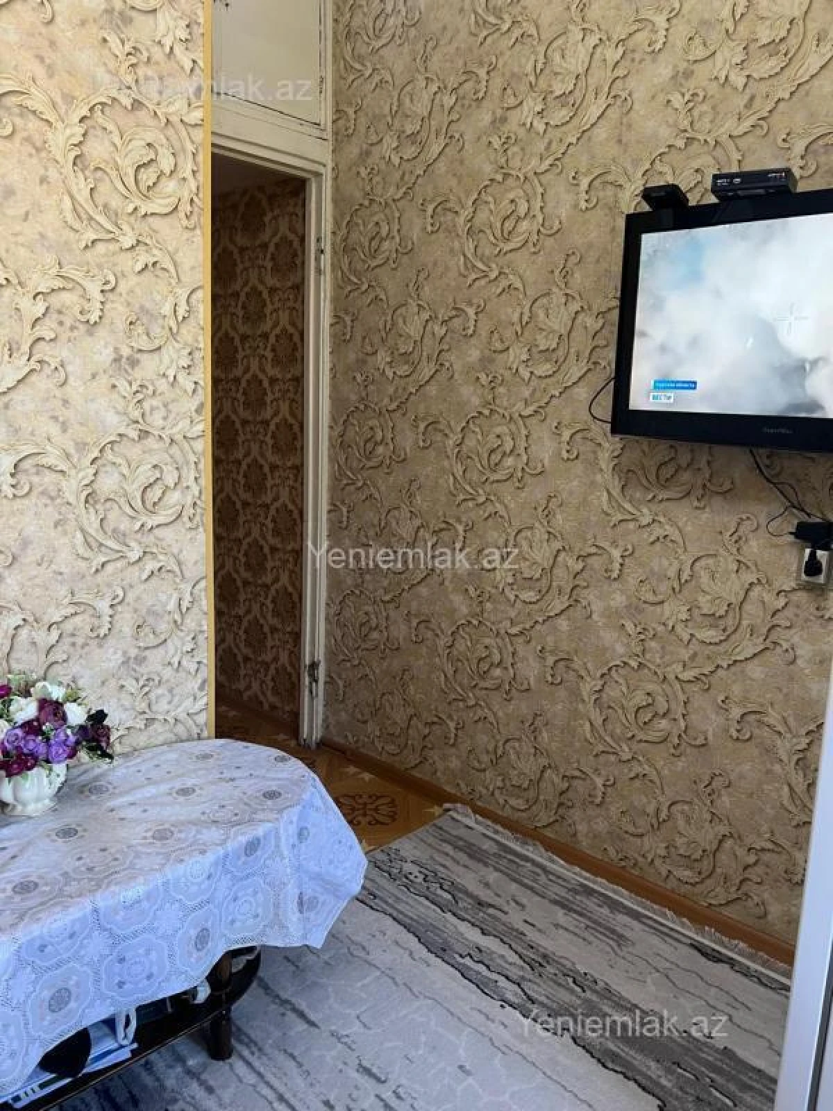 Satılır 1 otaqlı köhnə tikili 50 m²
