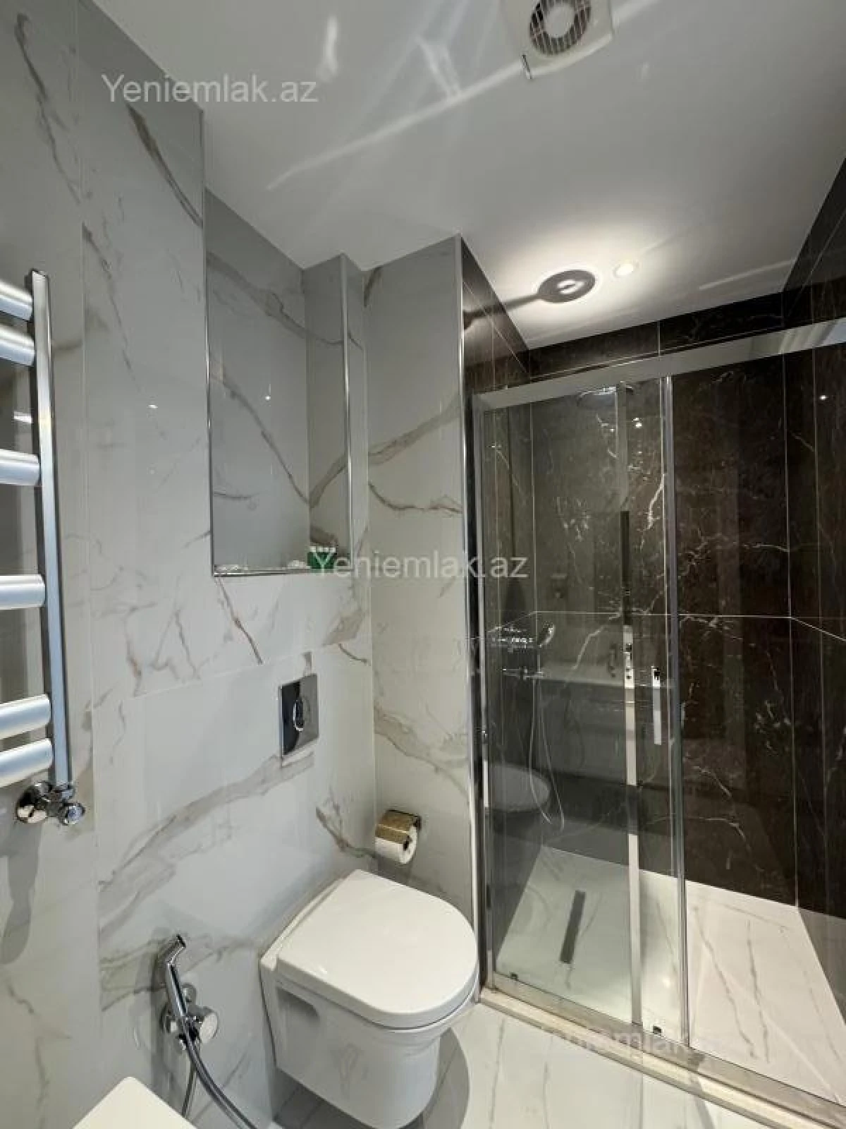 Satılır 3 otaqlı yeni tikili 50 m²