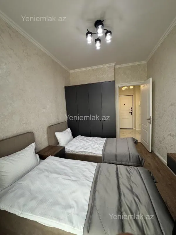 Satılır 3 otaqlı yeni tikili 50 m²