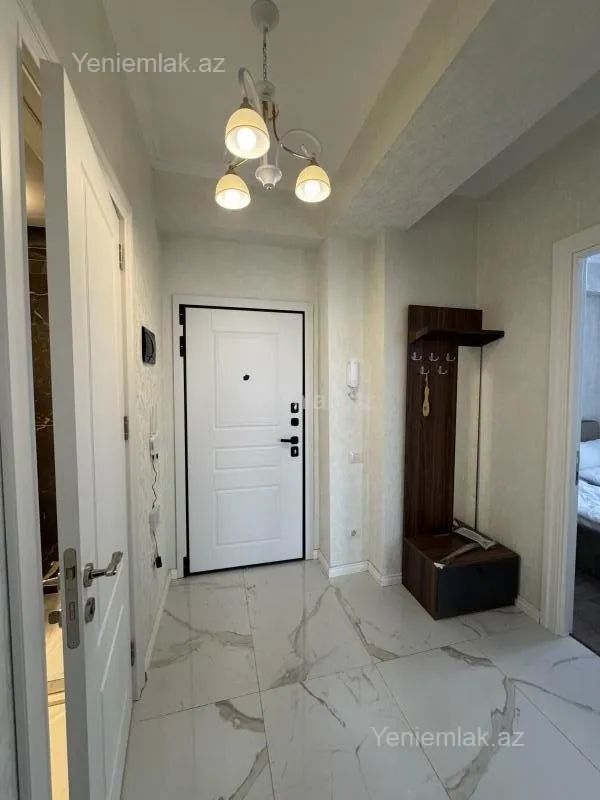 Satılır 3 otaqlı yeni tikili 50 m²