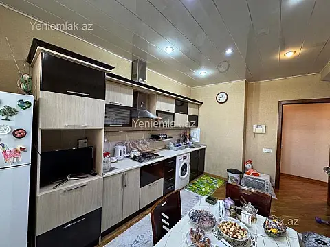 Satılır 3 otaqlı yeni tikili 125 m²