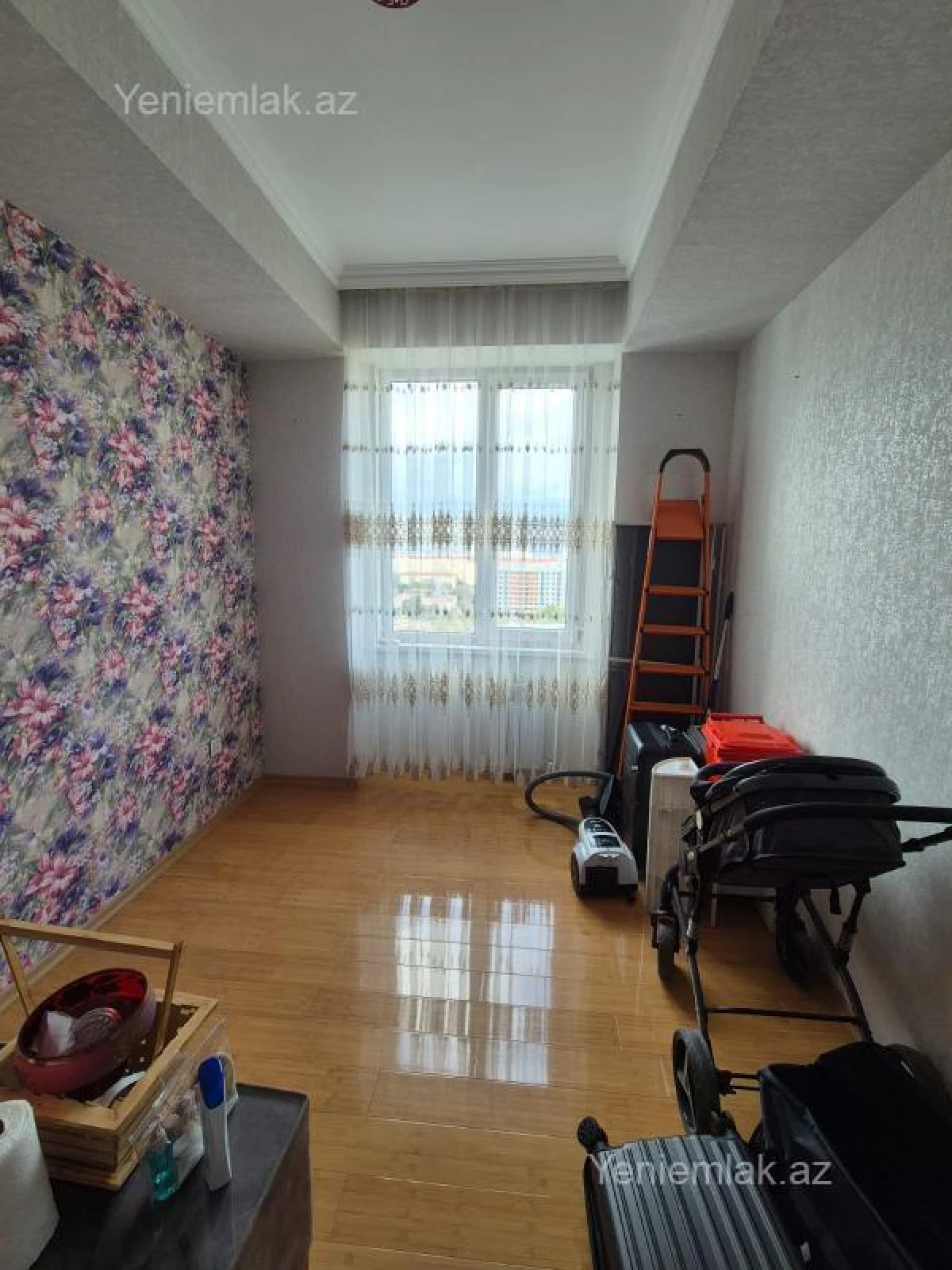 Satılır 3 otaqlı yeni tikili 72 m²