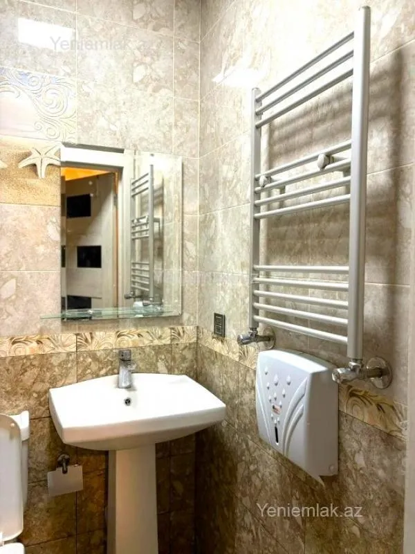 Satılır 2 otaqlı yeni tikili 55 m²