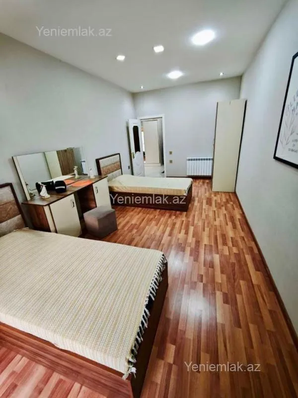 Satılır 4 otaqlı yeni tikili 113 m²