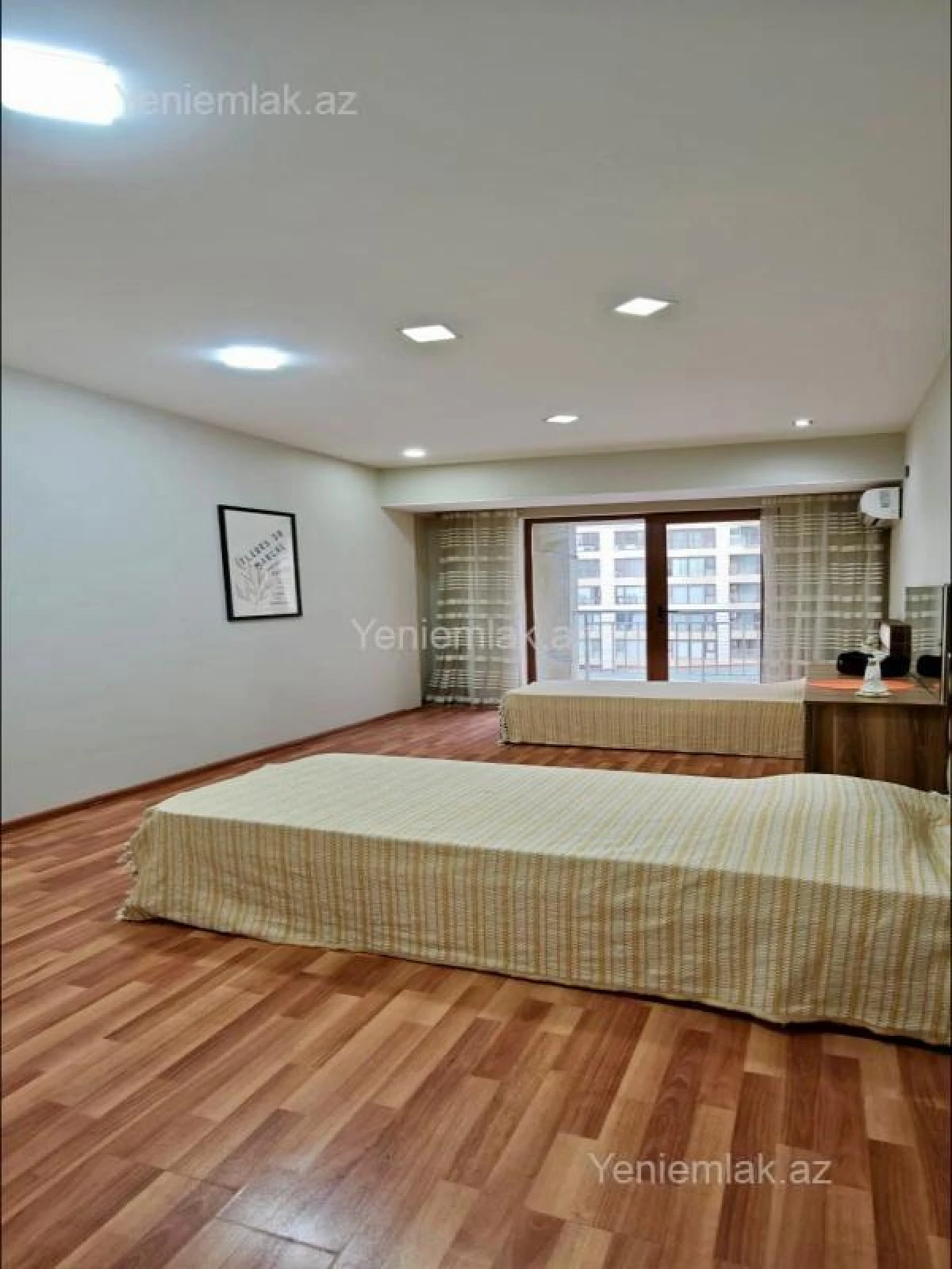 Satılır 4 otaqlı yeni tikili 113 m²