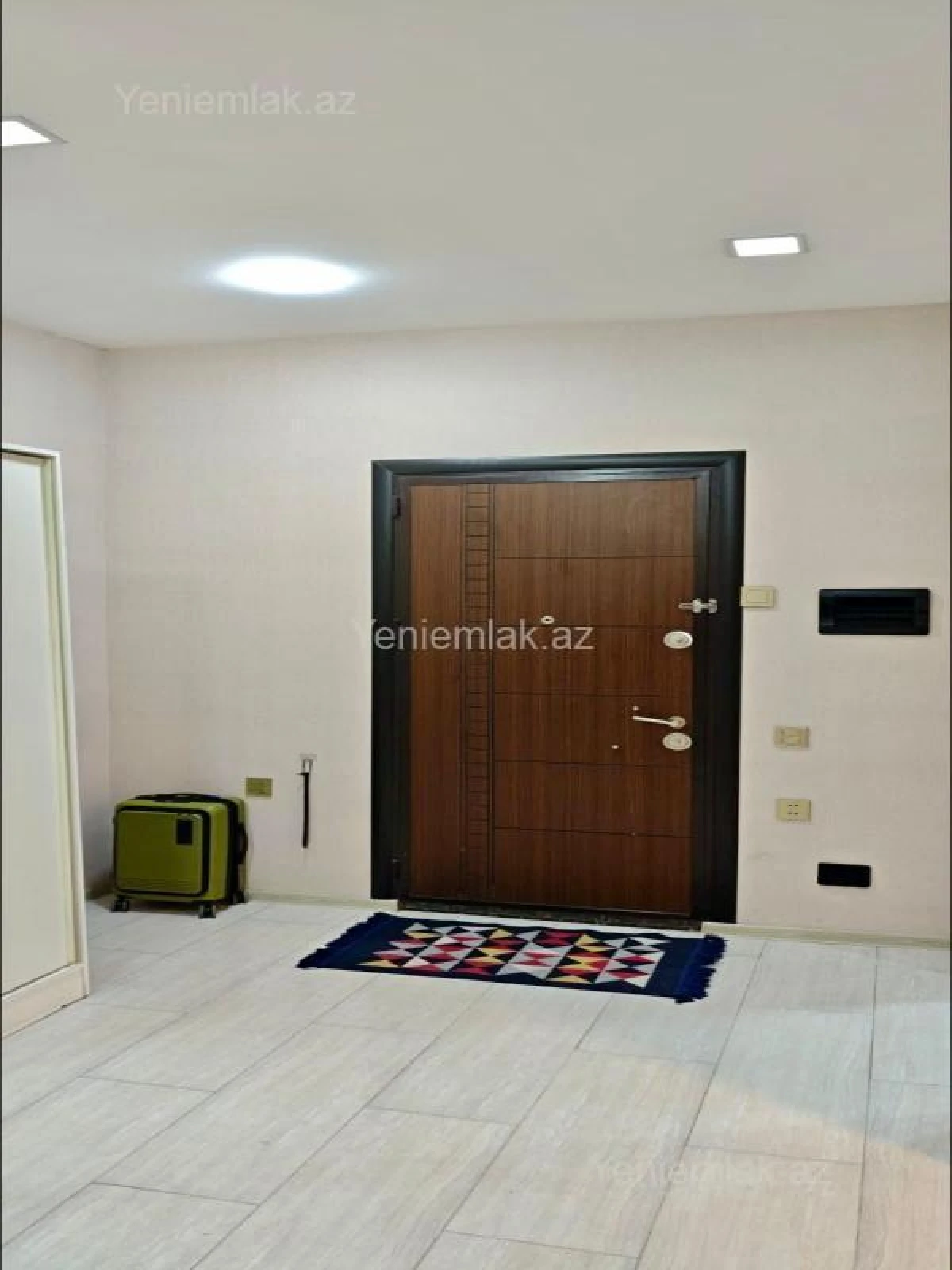Satılır 4 otaqlı yeni tikili 113 m²
