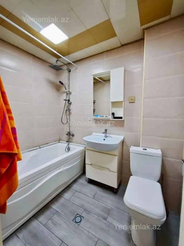 Satılır 4 otaqlı yeni tikili 113 m²