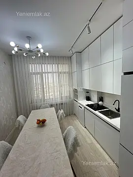 Satılır 3 otaqlı yeni tikili 79.1 m²