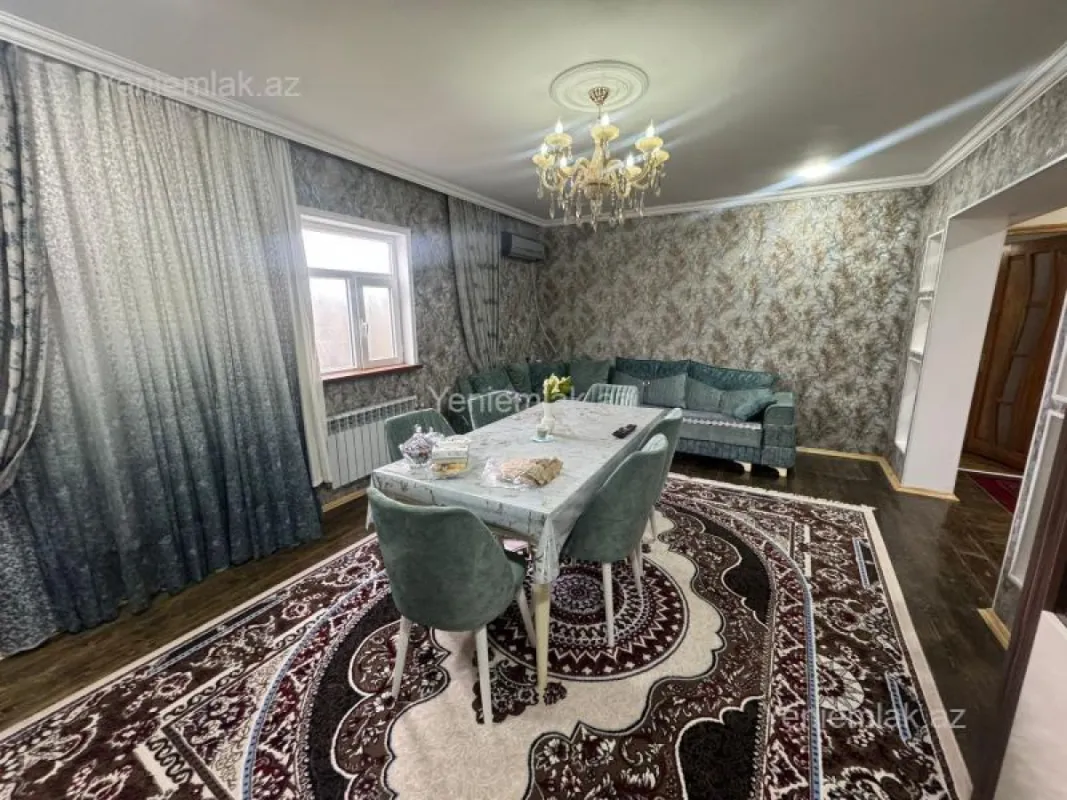 Satılır 3 otaqlı həyət evi 100 m²