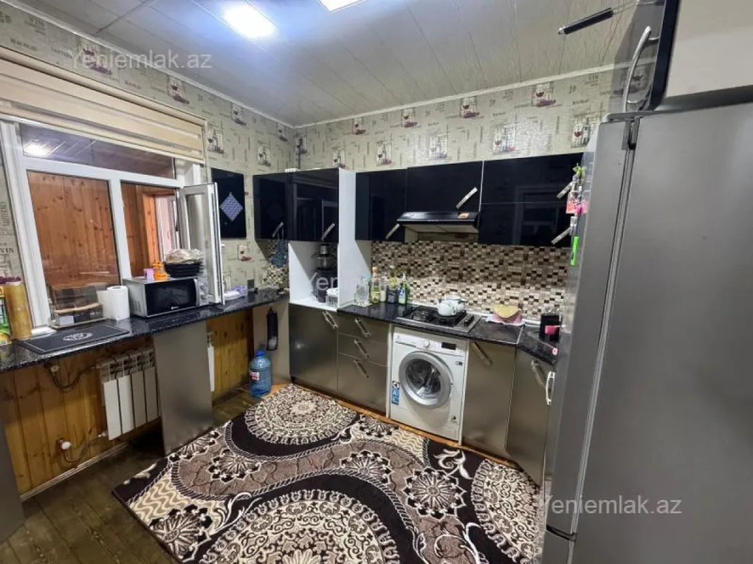 Satılır 3 otaqlı həyət evi 100 m²