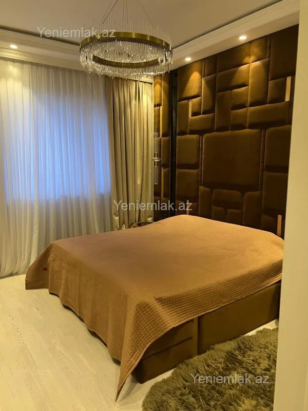 Satılır 4 otaqlı yeni tikili 190 m²