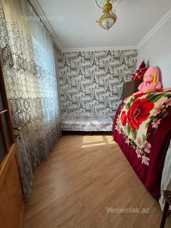 Satılır 5 otaqlı həyət evi 155 m²