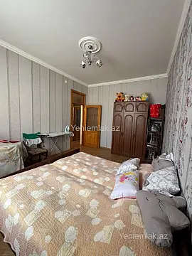 Satılır 5 otaqlı həyət evi 155 m²