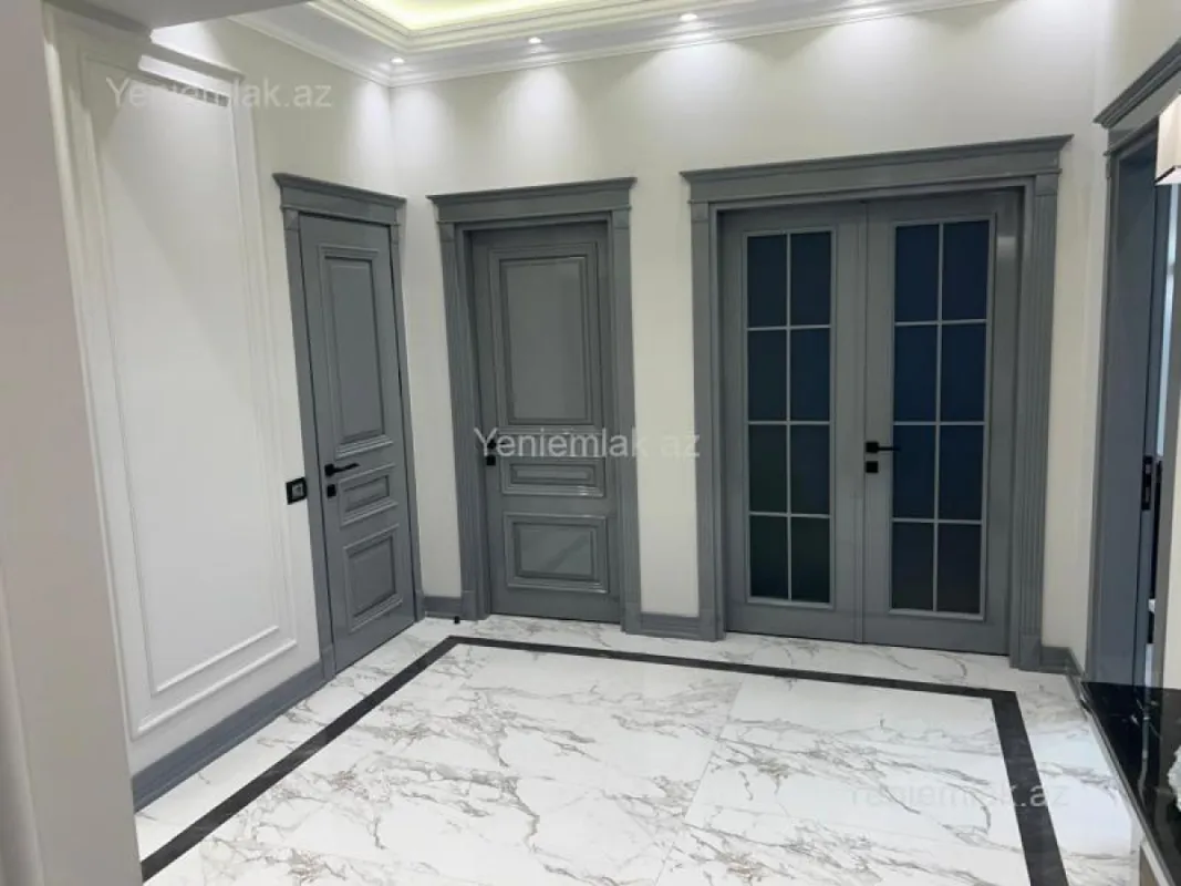 Satılır 4 otaqlı yeni tikili 190 m²
