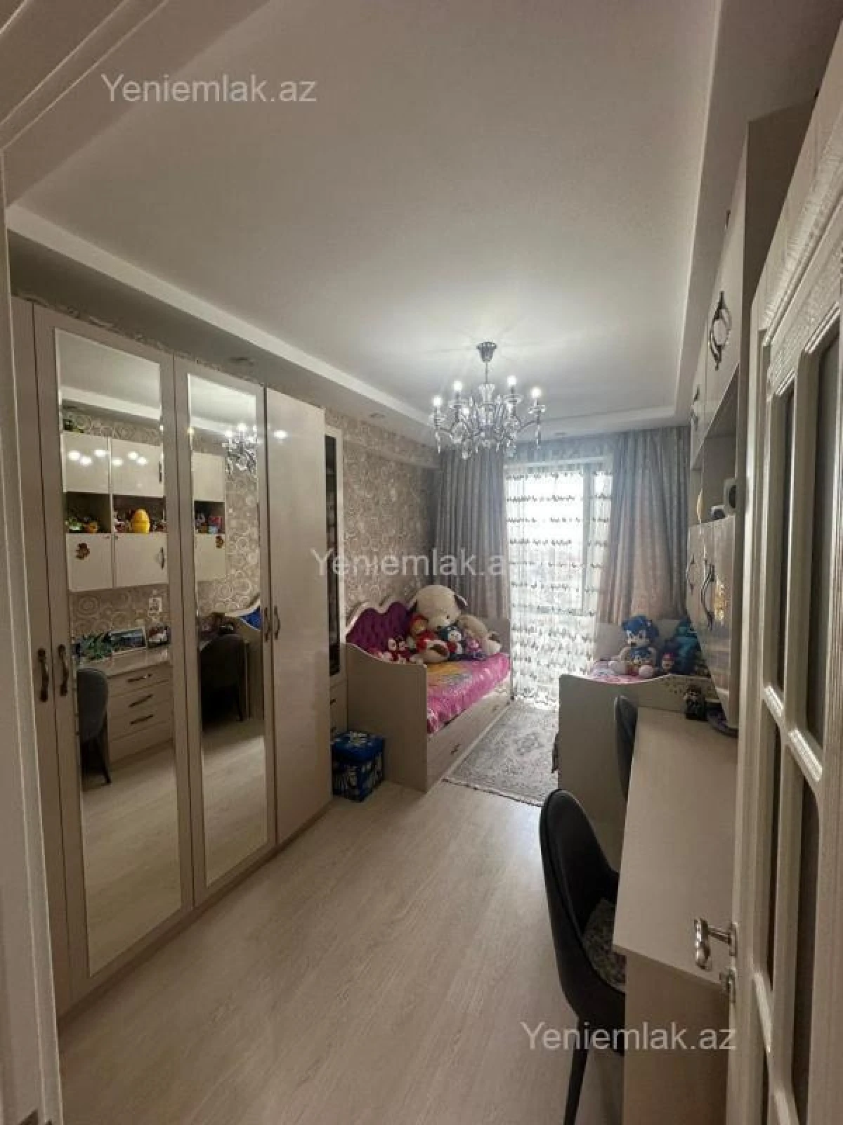 Satılır 4 otaqlı yeni tikili 139 m²