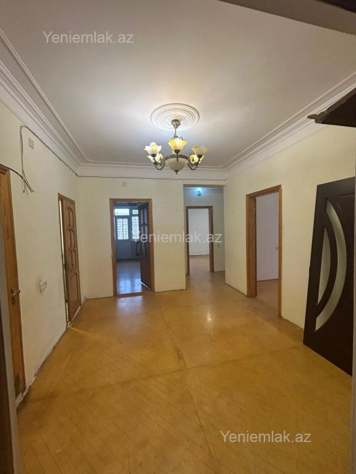 Satılır 3 otaqlı yeni tikili 95 m²