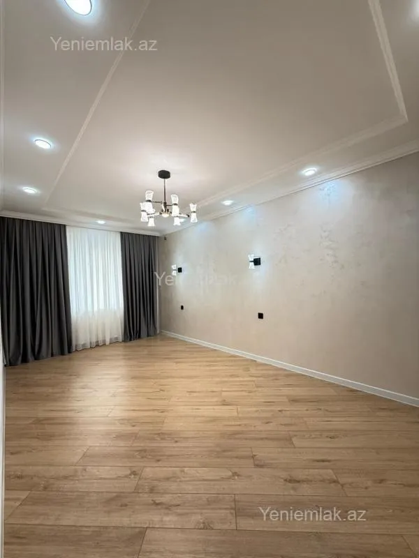 Satılır 3 otaqlı köhnə tikili 80 m²