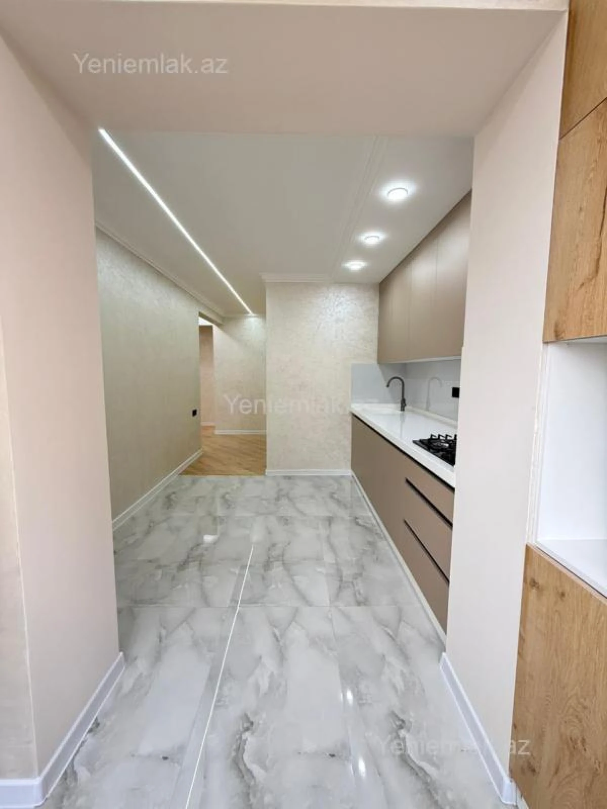 Satılır 3 otaqlı köhnə tikili 80 m²