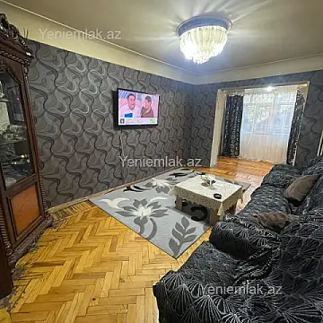 Satılır 3 otaqlı köhnə tikili 81 m²