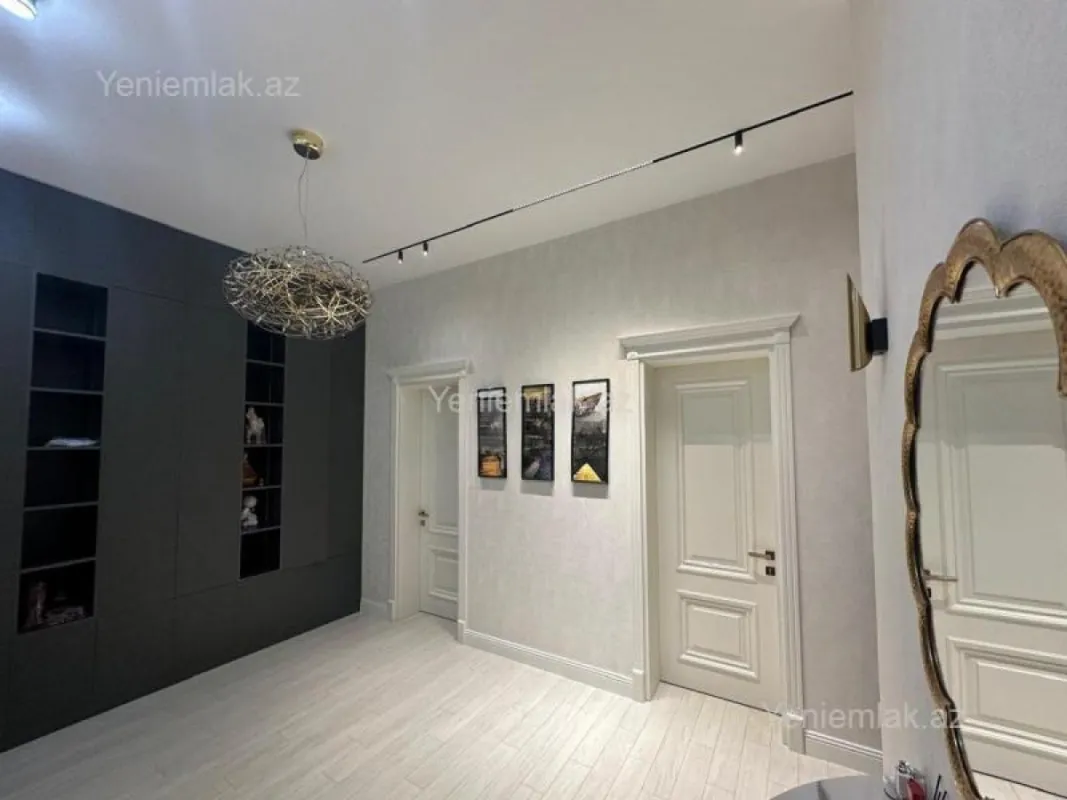 Satılır 2 otaqlı yeni tikili 109 m²