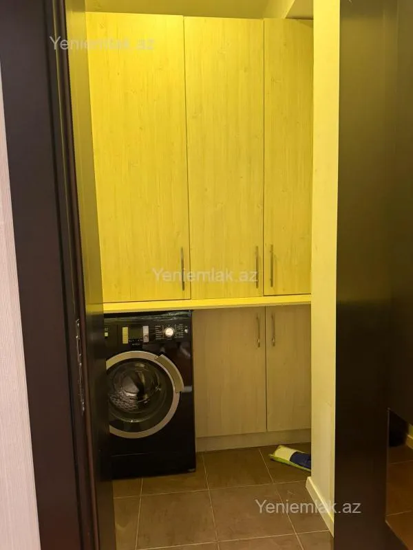 Kirayə verilir 2 otaqlı yeni tikili 68 m²