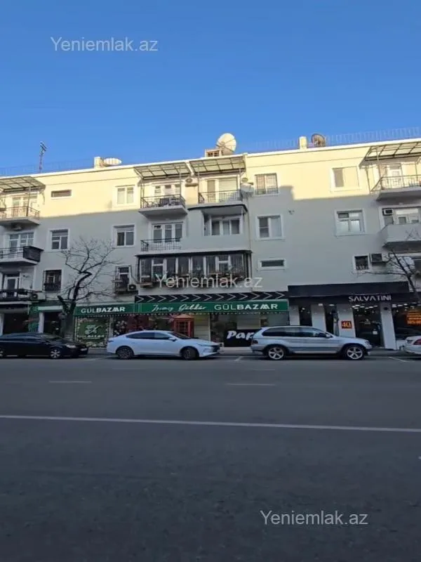 Satılır 2 otaqlı köhnə tikili 44.5 m²