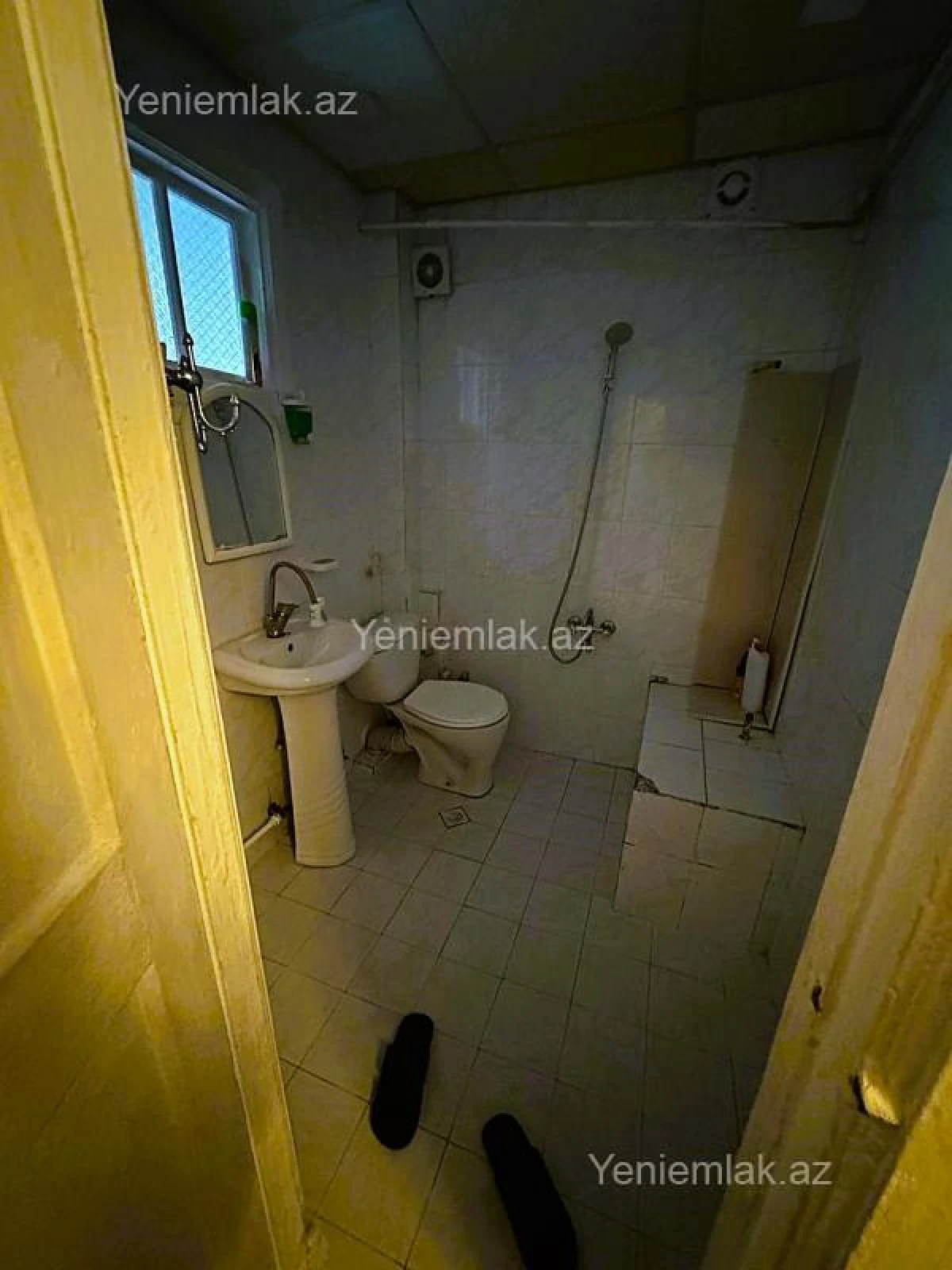 Satılır 3 otaqlı köhnə tikili 60 m²