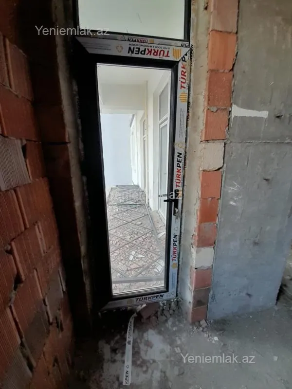 Satılır 3 otaqlı yeni tikili 110 m²