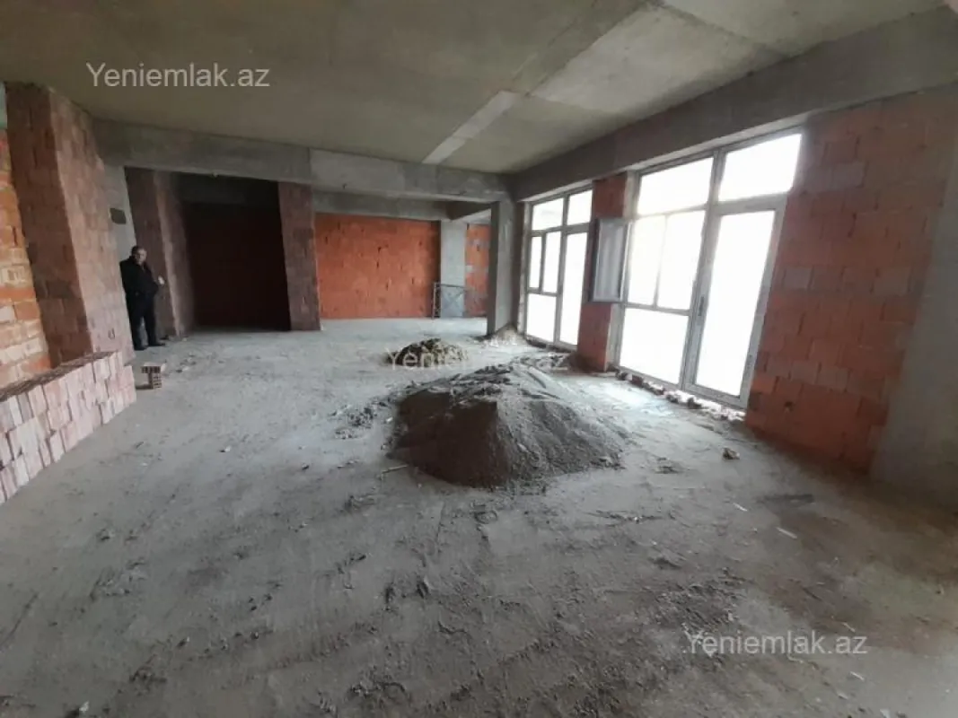 Satılır 3 otaqlı yeni tikili 110 m²