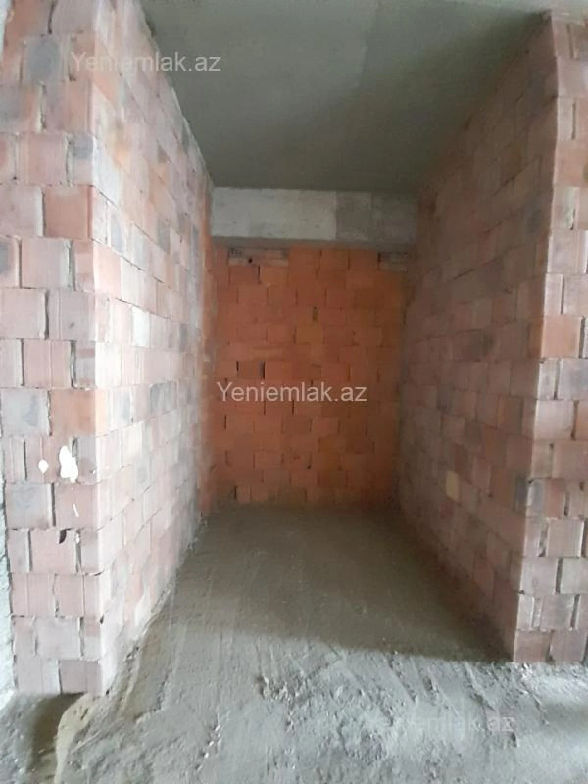 Satılır 3 otaqlı yeni tikili 110 m²
