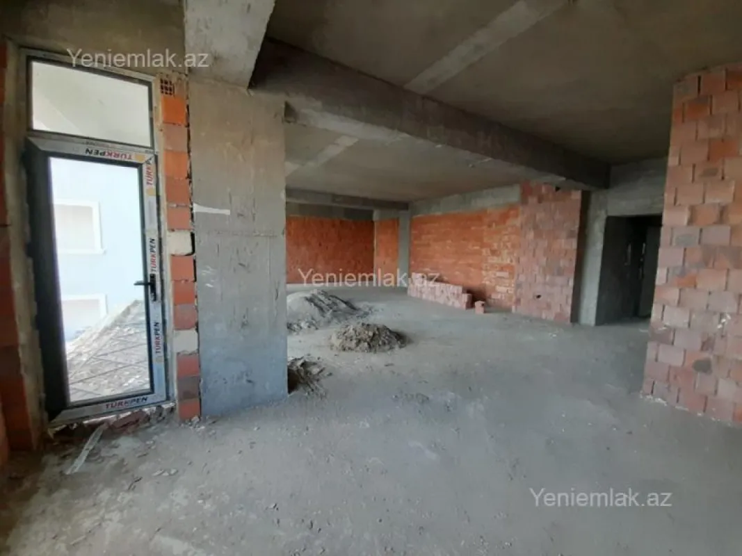 Satılır 3 otaqlı yeni tikili 110 m²