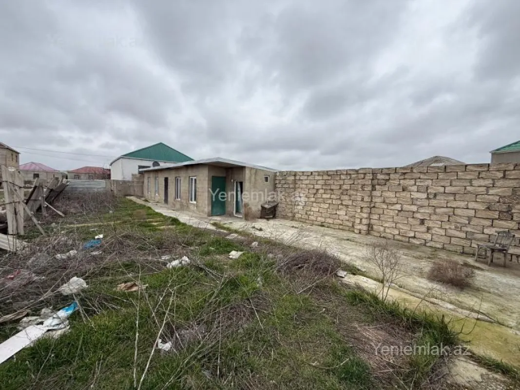 Satılır 2 otaqlı həyət evi 50 m²