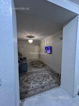 Satılır 1 otaqlı köhnə tikili 32 m²