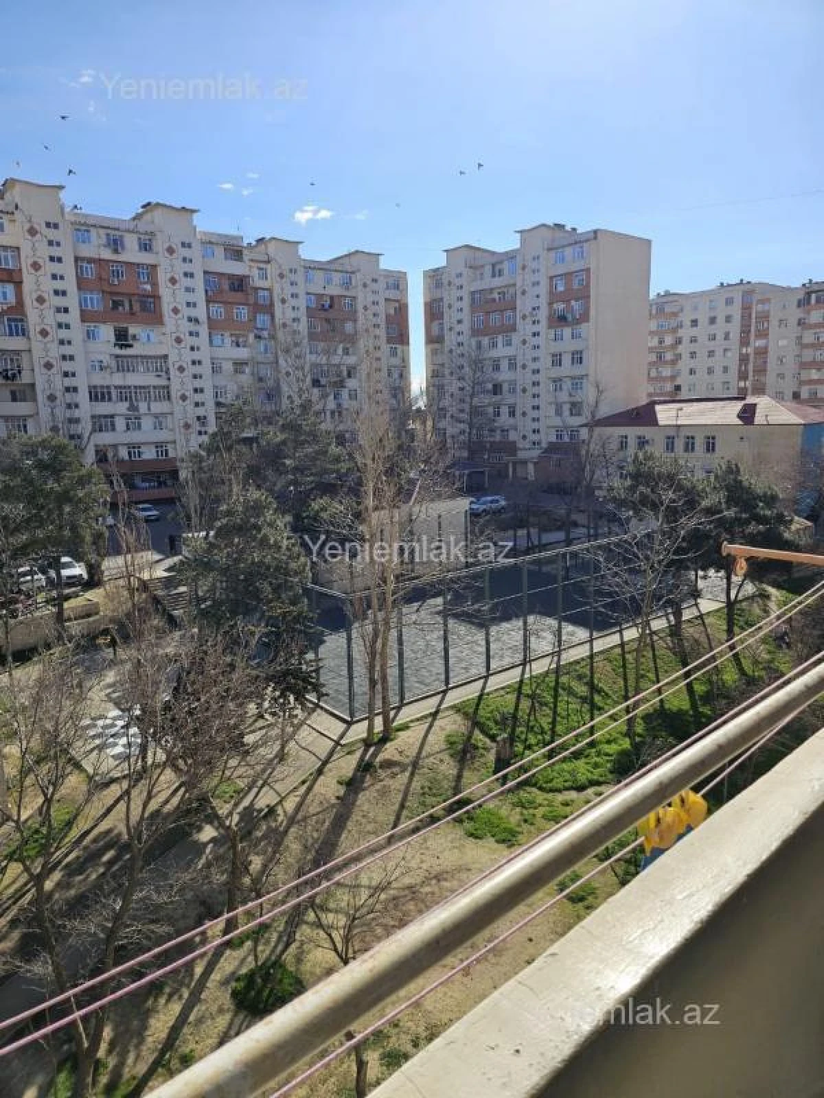 Satılır 2 otaqlı köhnə tikili 60 m²