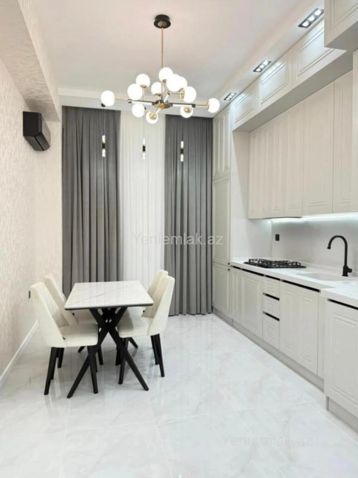 Satılır 3 otaqlı yeni tikili 101 m²