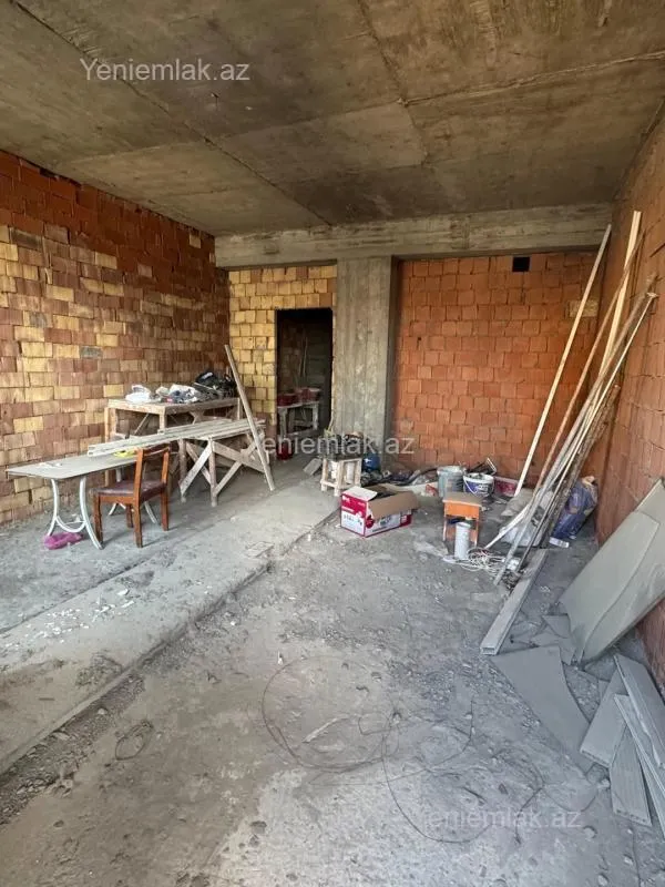 Satılır 6 otaqlı yeni tikili 234 m²