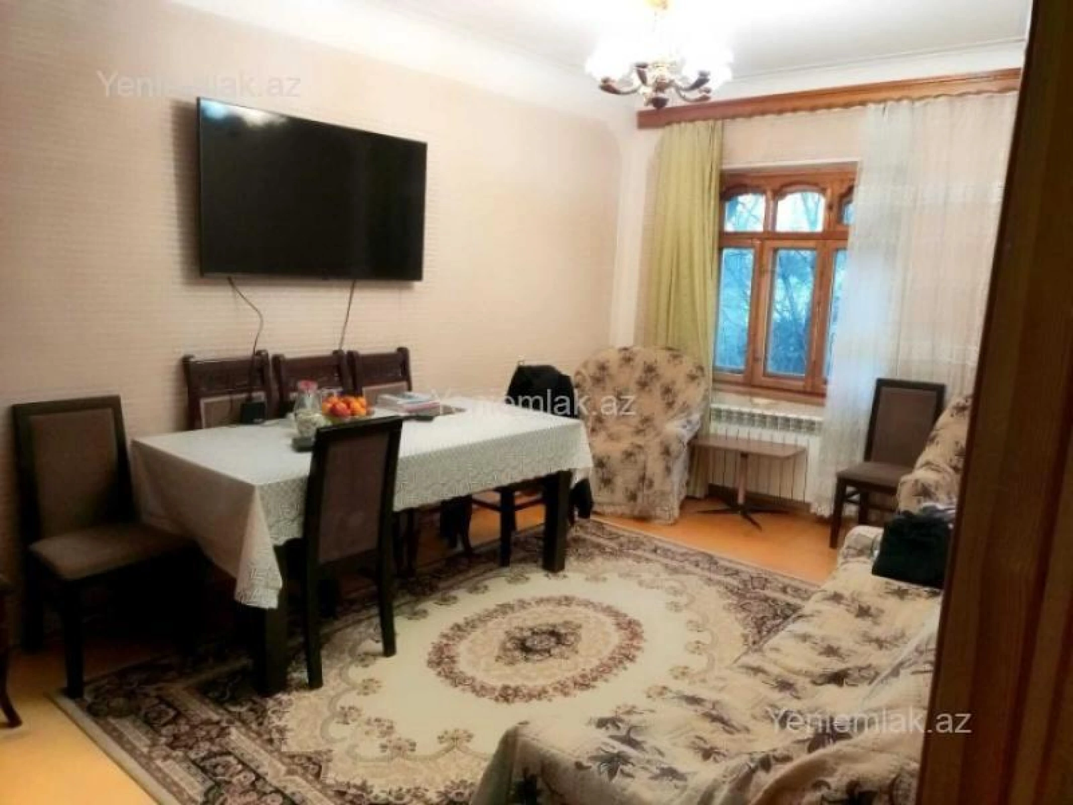 Satılır 2 otaqlı köhnə tikili 60 m²