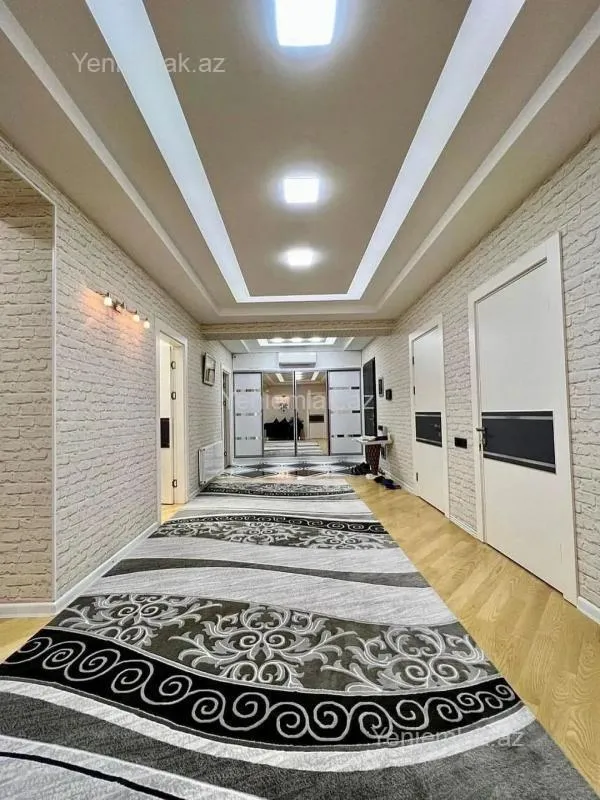 Satılır 5 otaqlı yeni tikili 226 m²