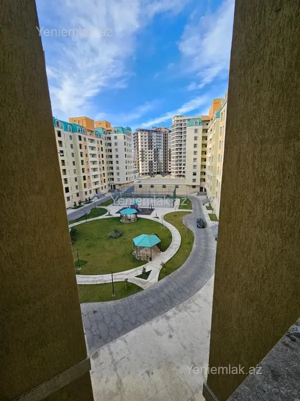 Satılır 2 otaqlı yeni tikili 68 m²