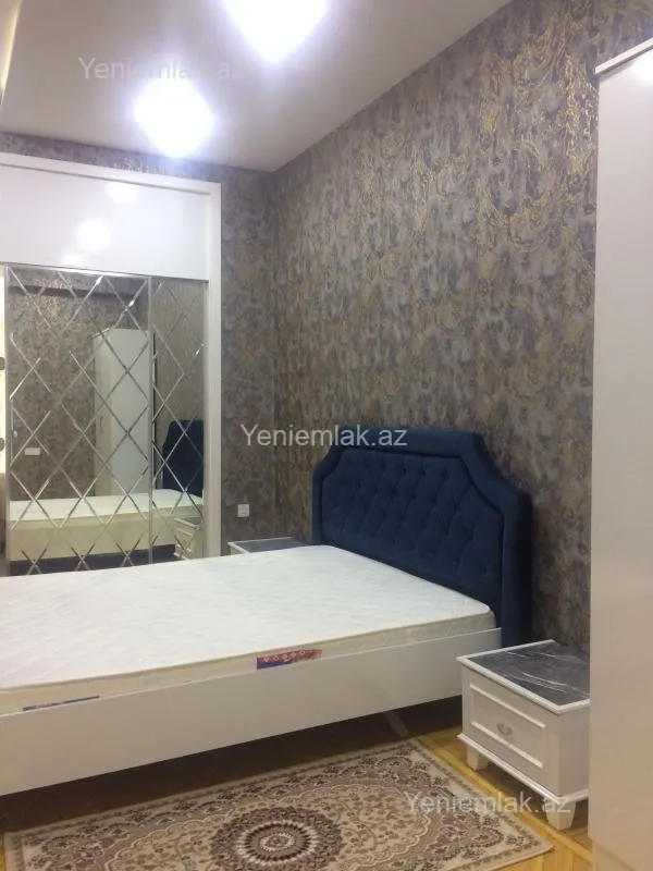 Satılır 2 otaqlı köhnə tikili 53 m²